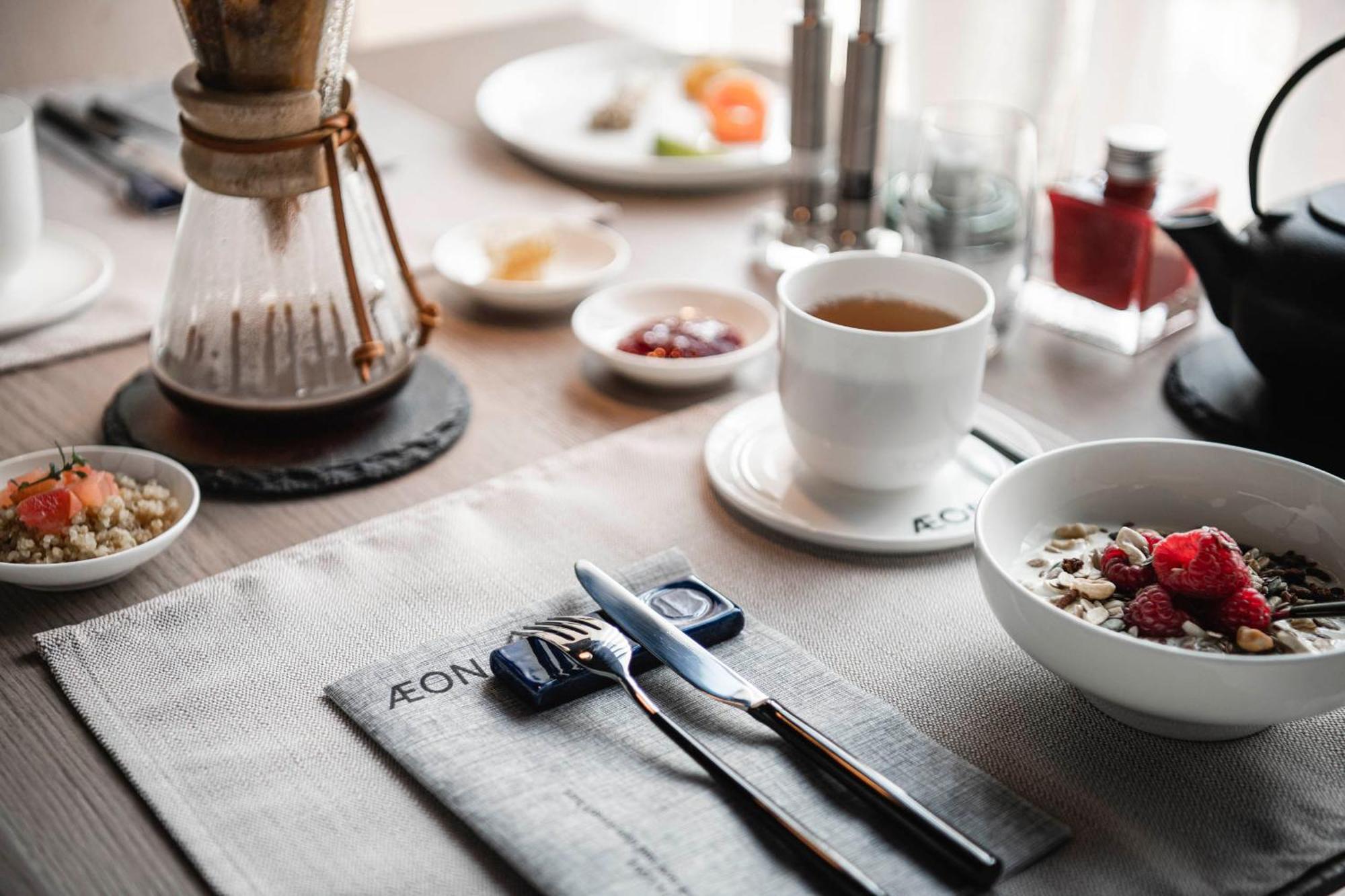 Aeon Hotel - Adults Only Bed & Breakfast Soprabolzano Bagian luar foto